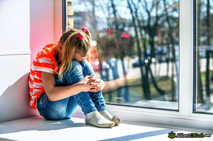 CBD oil for kids: a girl with anxiety