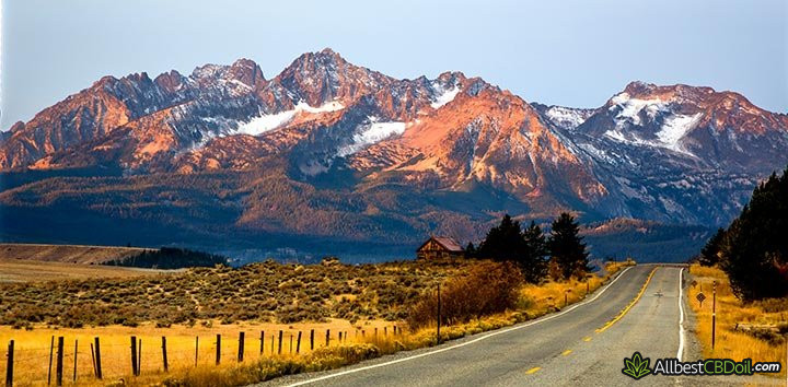 CBD oil Idaho: Mountains in Idaho.