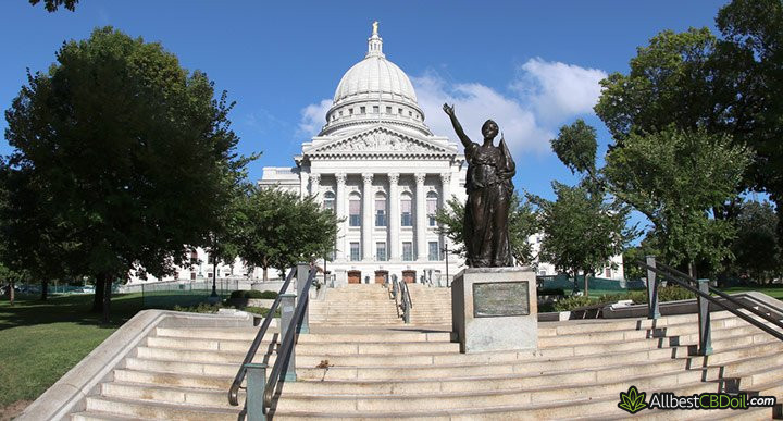 CBD oil Wisconsin: Wisconsin Capitol building.